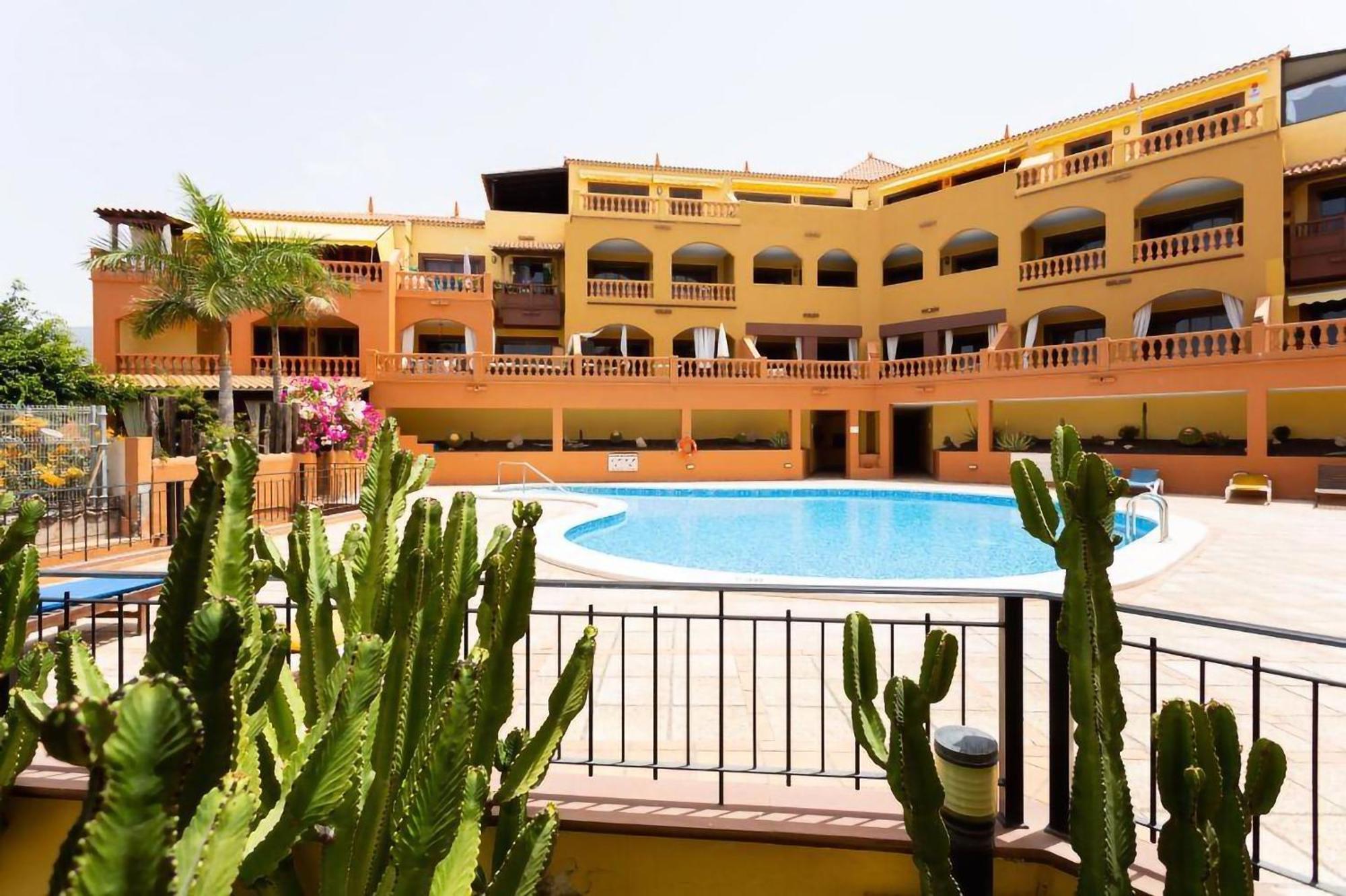 Eden Rentals Elite Palace Suites Costa Adeje  Exterior foto